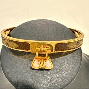 Upcycle Louis Vuitton Bracelet leather wrapped with opal purse